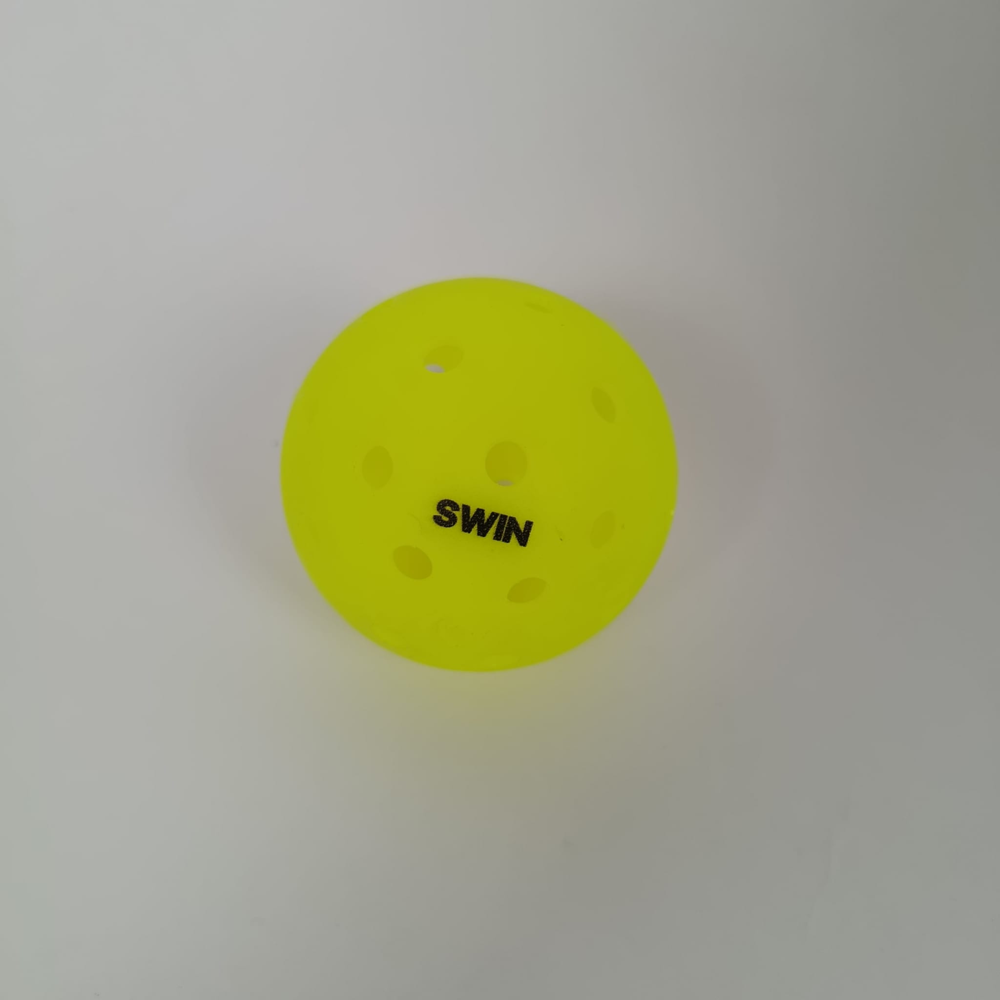 Swin Racket Bóng Thi Đấu Pickleball Swin Pro T40 Outdoor – Hộp 4 Quả, 40 Lỗ